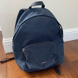 Burberry abbeydale unisex backpack very good condition